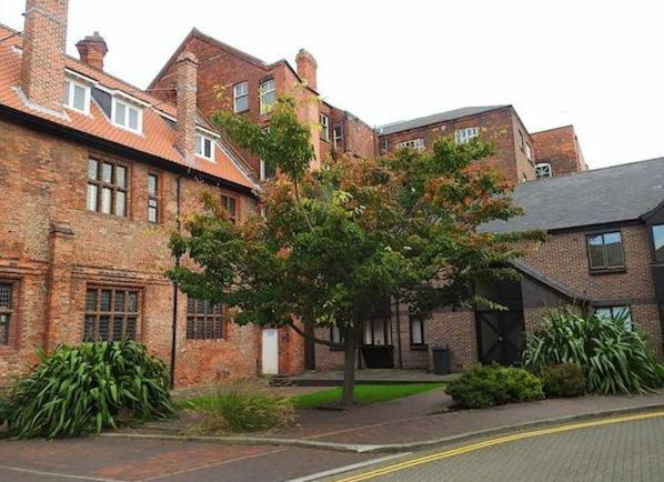 Hullidays - Trinity Studio Apt. Kingston upon Hull Εξωτερικό φωτογραφία